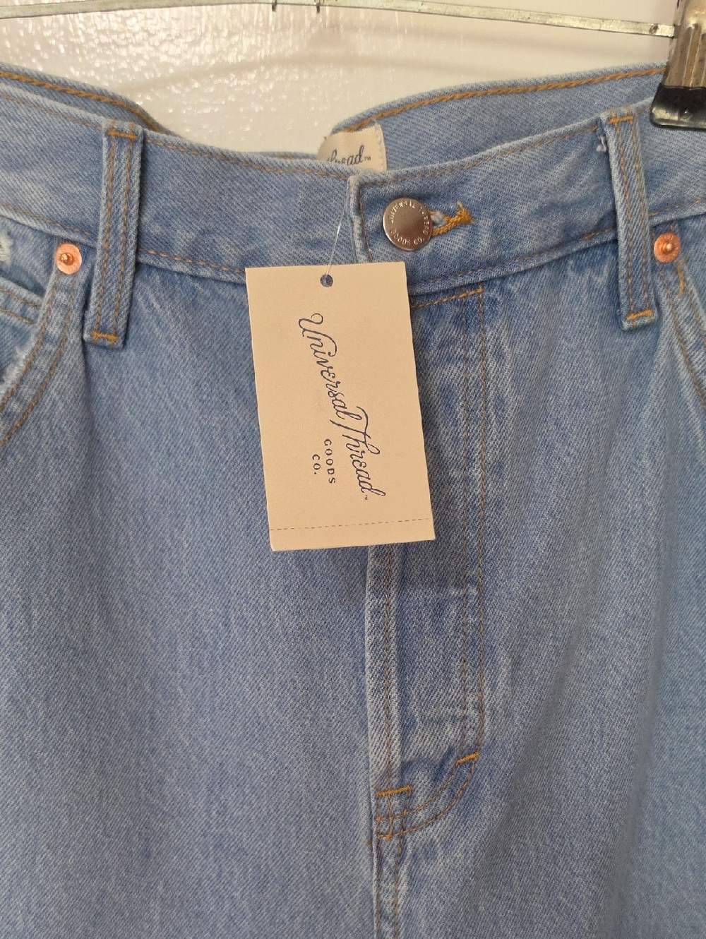 Universal Thread High Rise Curved Leg Jean - Picture 4 of 10